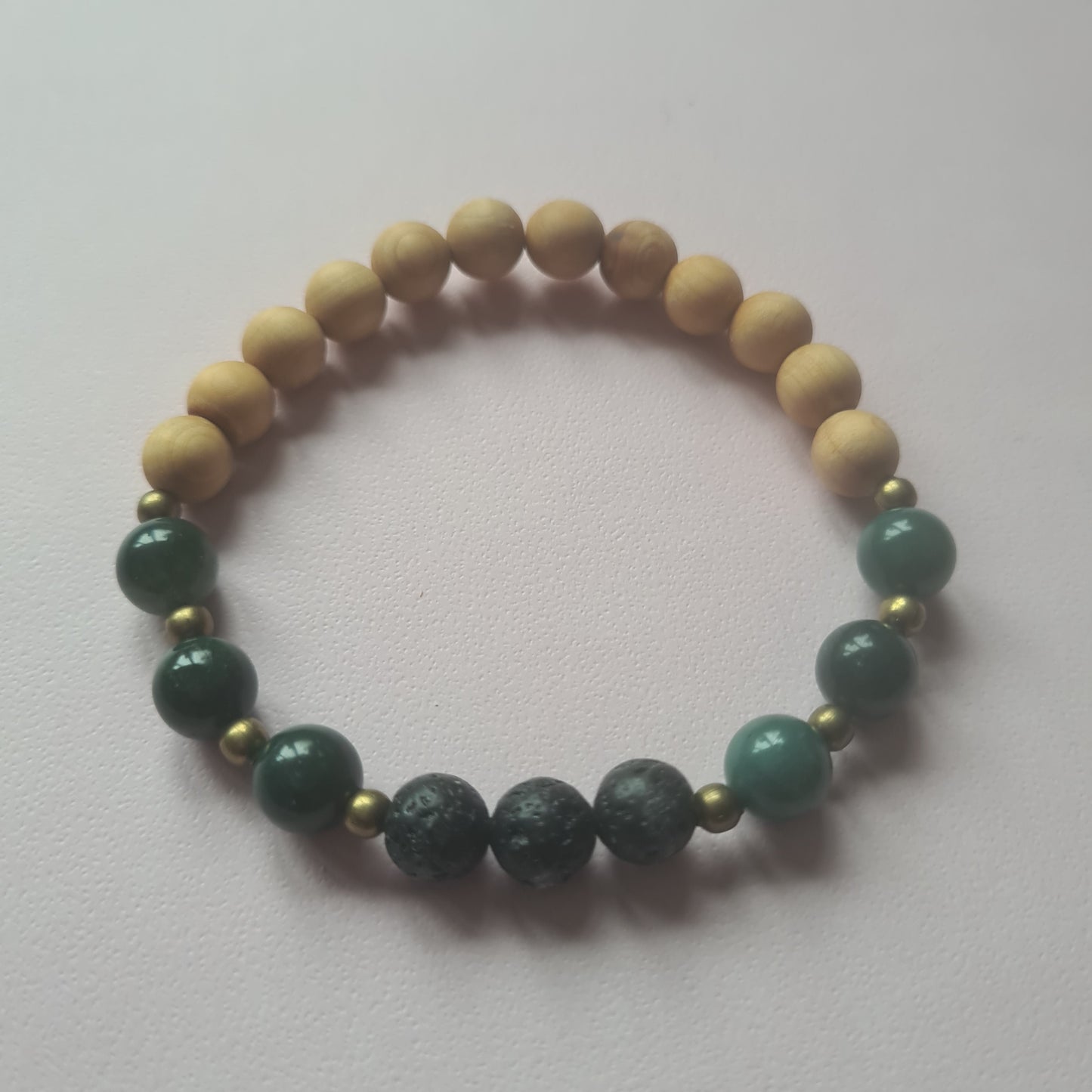 Thuja Wood & Crystal Diffuser Bracelet